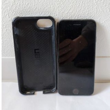 iPhone8　スマホ本体