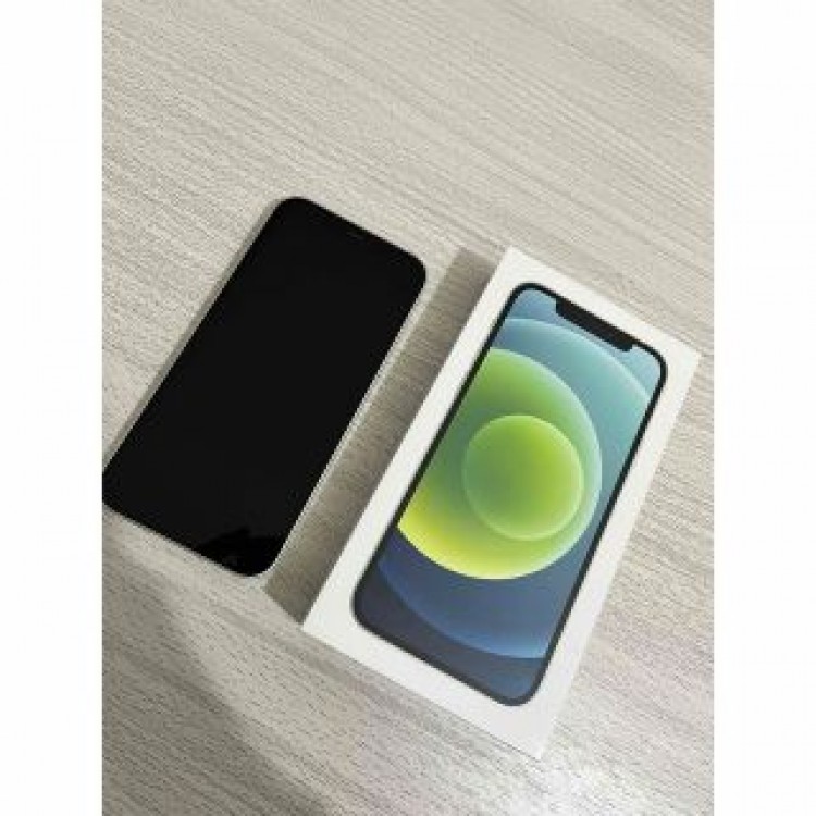 iPhone12 本体　ミントグリーン