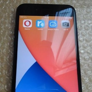 iPhone7 Jet Black 128 GB ジェットブラック 中古美品