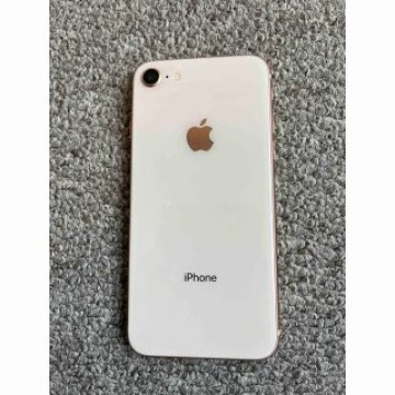 iPhone 8Gold64 GB au