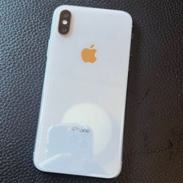 iPhone X Silver 64 GB SIMフリー