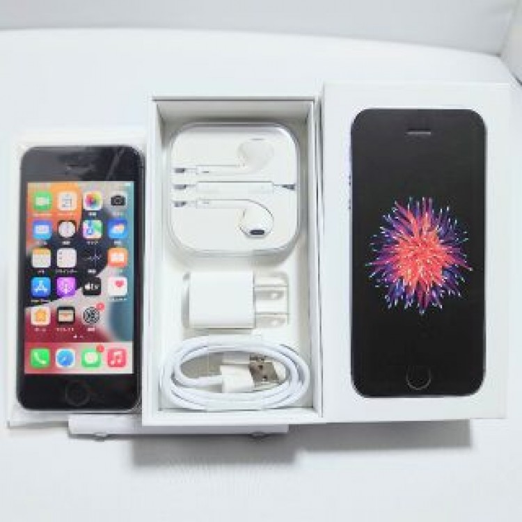 iPhone SE SpaceGray 16GB SIMフリー batt100％