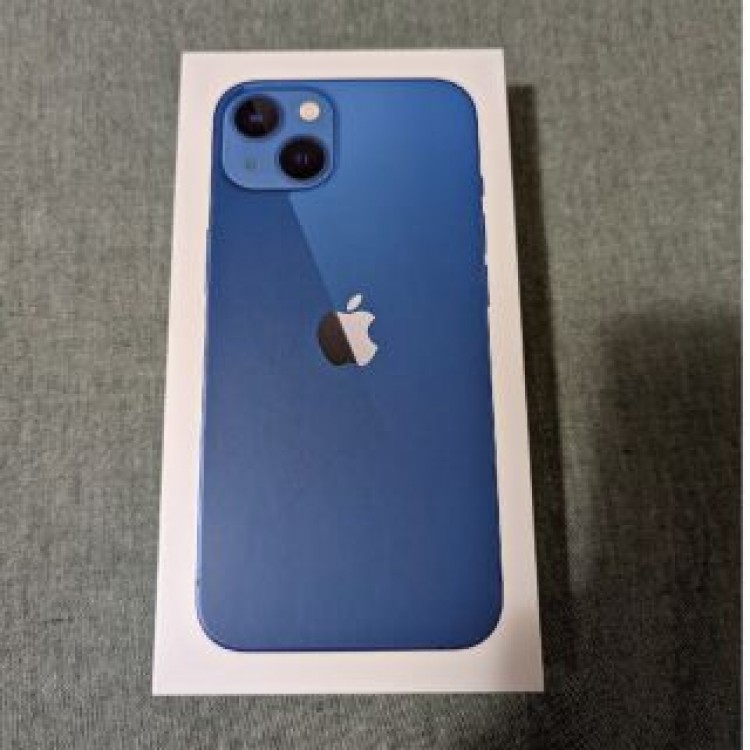 iPhone 13 256GB SIMフリー