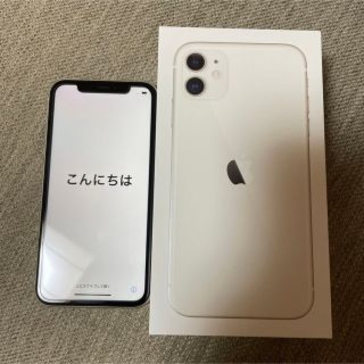 iPhone11 64GB ホワイト MHDC3J/A 本体