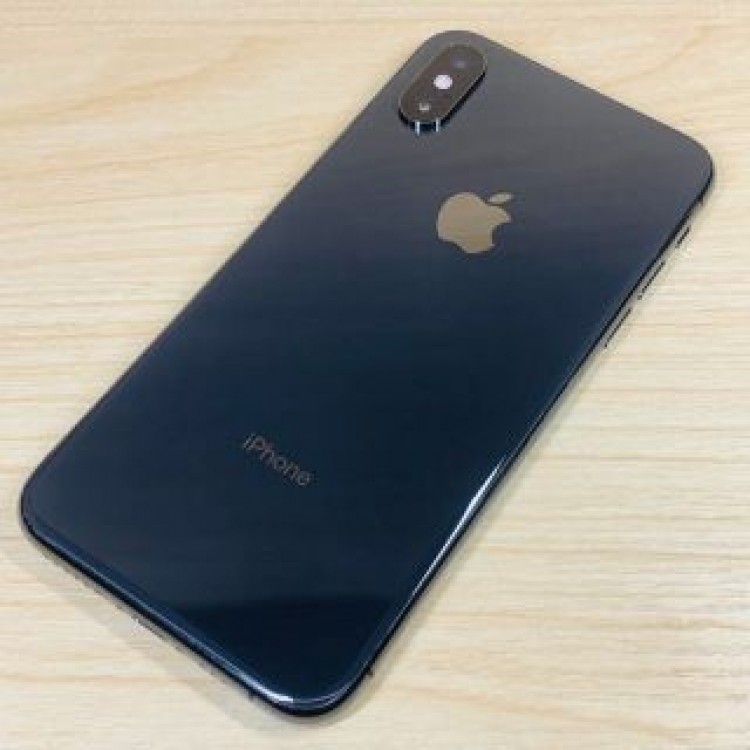 美品 SIMﾌﾘｰ iPhoneXS 64GB SpaceGray P62