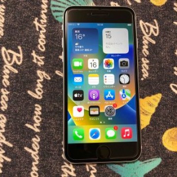 美品　iPhone SE 2世代 64GB デモ機 ホワイト　SoftBank