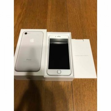 iPhone8 本体 64GB 無傷　極美品　docomo