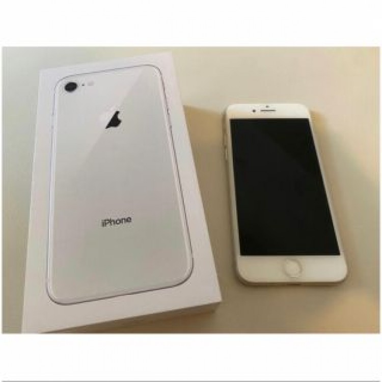 iPhone 8 64G シルバー