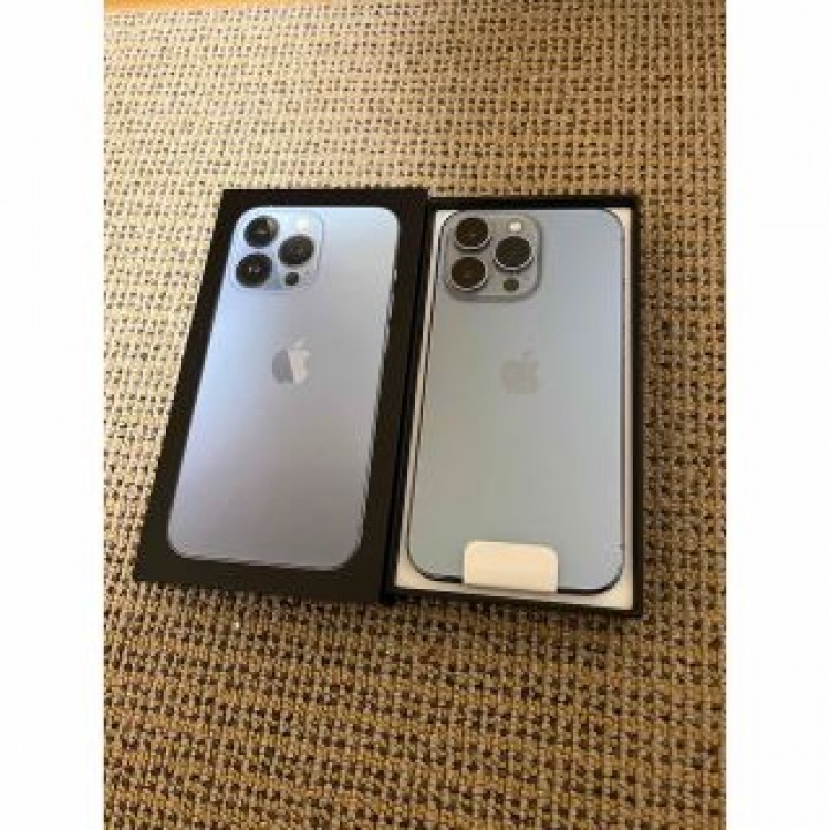 新品交換品　iPhone 13 pro 256GB シエラブルー　SIMフリー