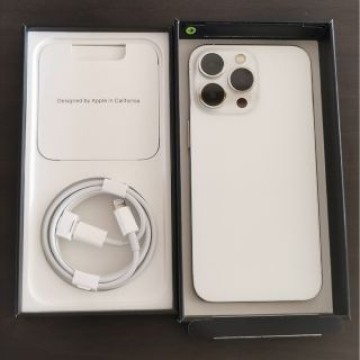 【美品】iPhone13Pro 256GB SIMフリー