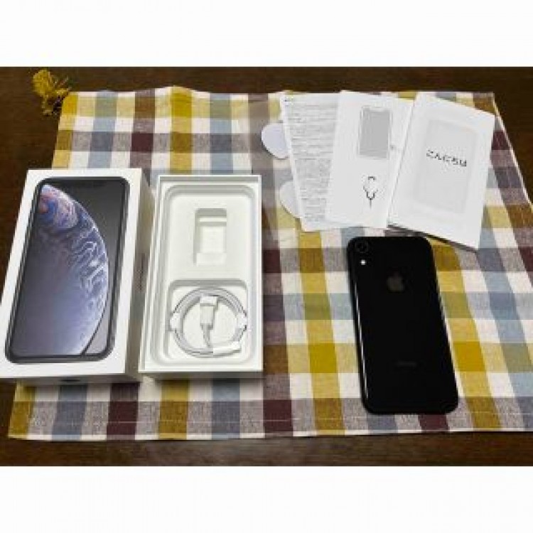 iPhone xr ブラック 64GB