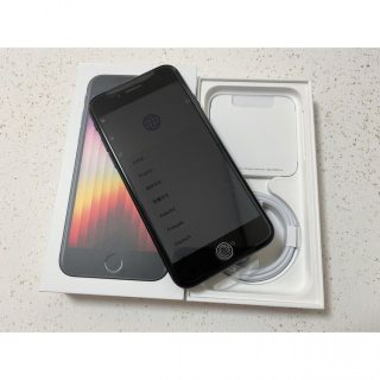 新品Apple iPhone SE（第3世代）SIMフリー 64GBミッドナイト