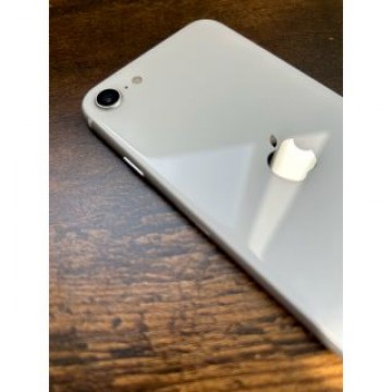 iPhone SE2 第2世代　SIMフリー　128G Apple