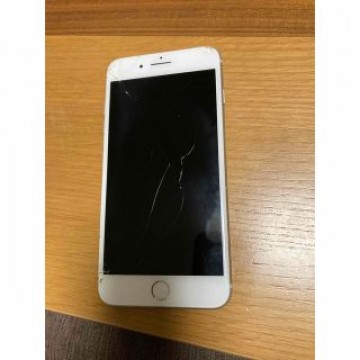 iPhone8プラス　simフリー