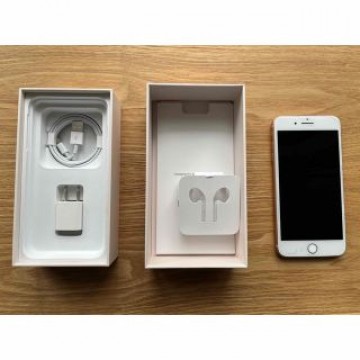 Apple iPhone 8 plus ゴールド 256GB docomo