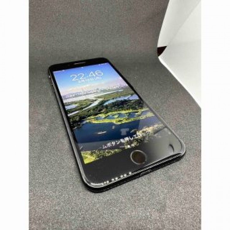 本日特価　iPhone7plus 128GB ブラック