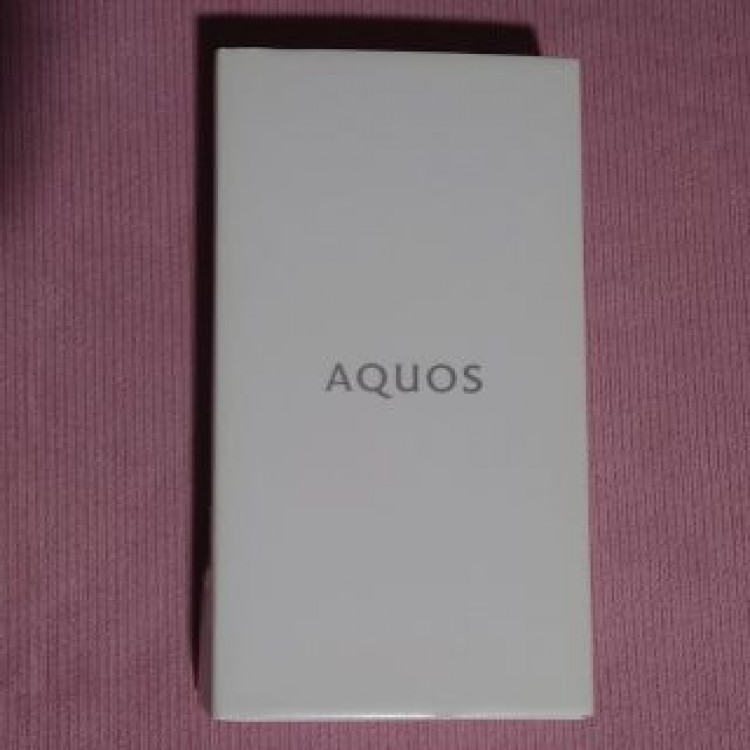 【極美品】SHARP AQUOS wish SHG06 オリーブグリーン