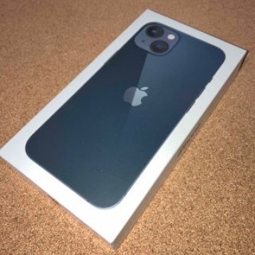 アップル iPhone13 256GB ミッドナイト