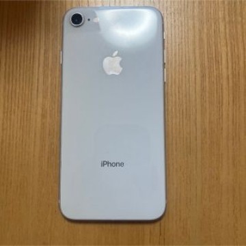 Apple iPhone 8 64GB シルバー SIMフリー
