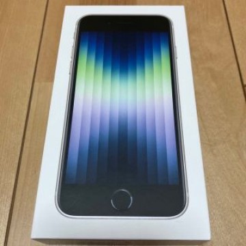 【新品】iPhone SE (第3世代) スターライト 64 GB docomo