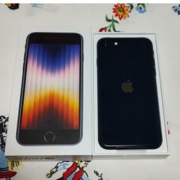 iPhone SE3（第3世代）128GB ミッドナイト（ブラック）