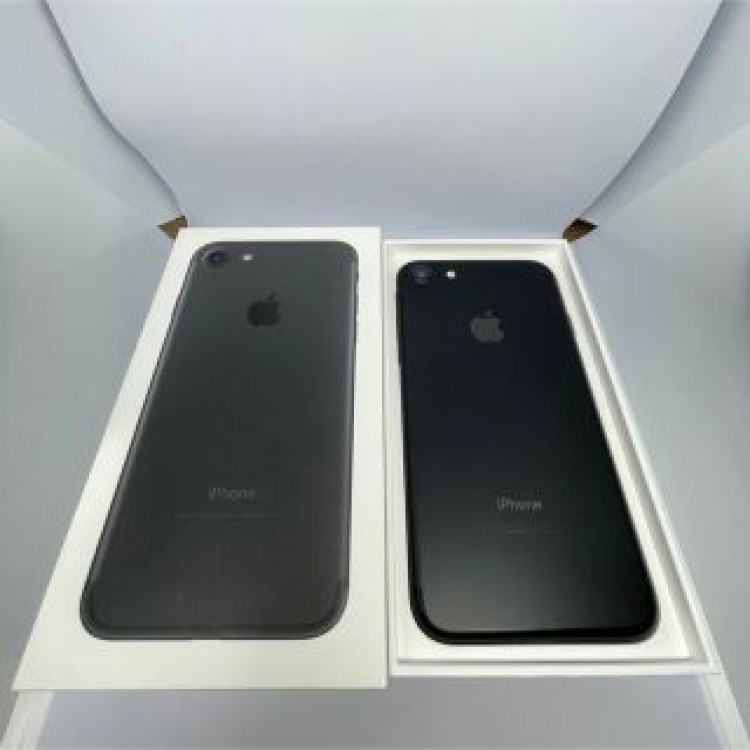 iPhone7 32GB