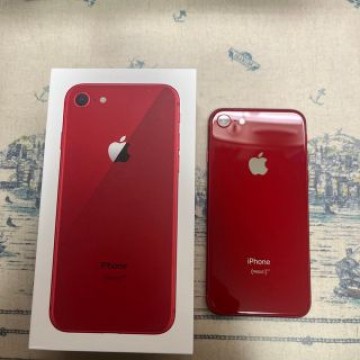iPhone8 64GB レッド　RED simフリー