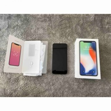 iPhone X SIMフリー256GB