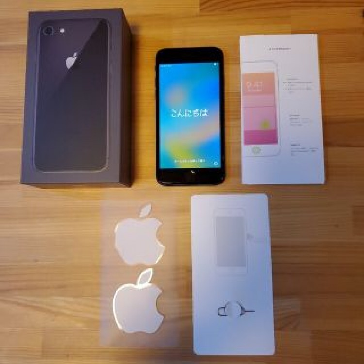 iPhone8