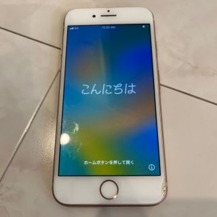 iPhone8 本体　ピンク