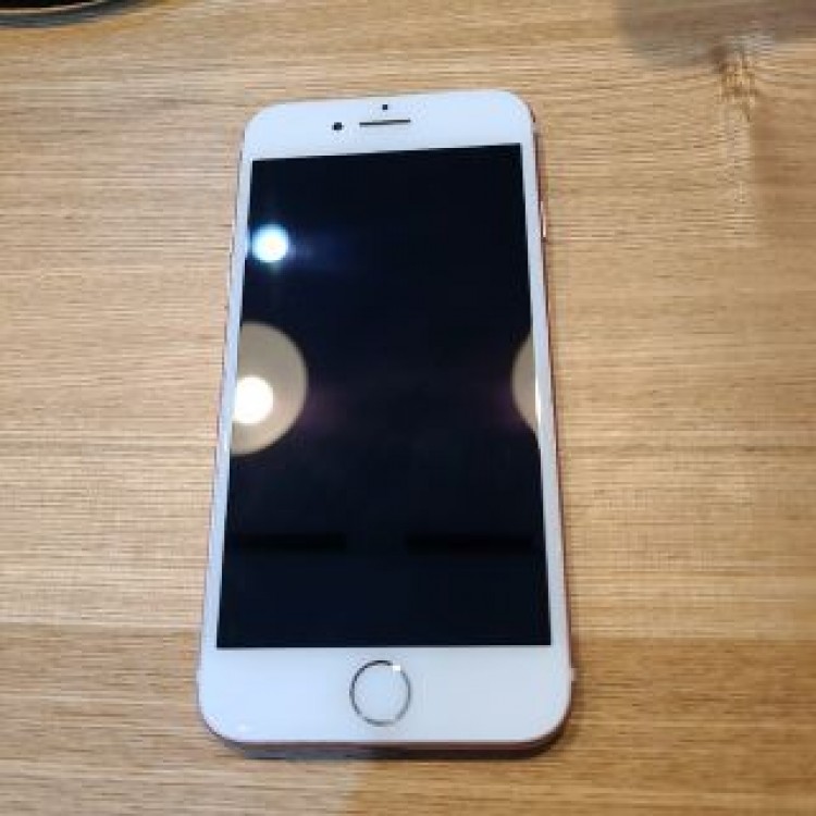 iPhone7 128GB ローズゴールド 中古