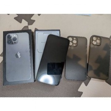 iPhone 13 Pro Max 128GB バッテリー100%