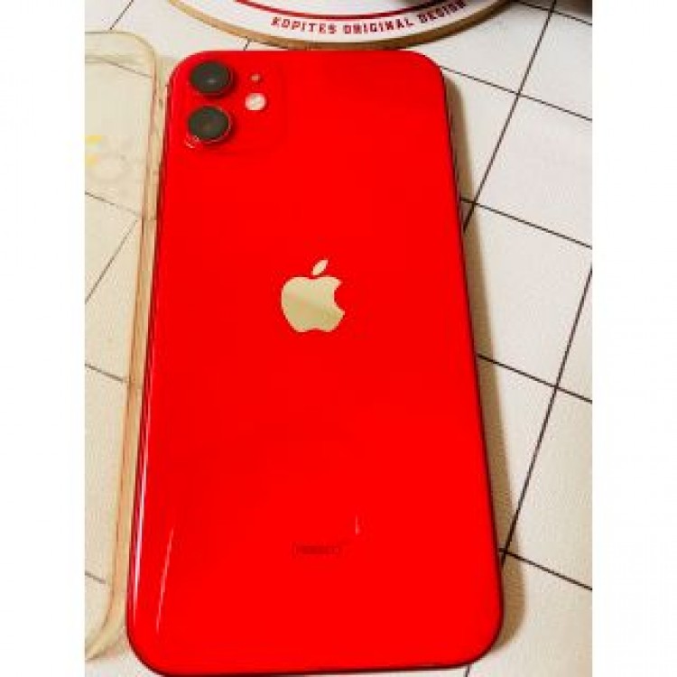 iPhone11 レッド　128GB