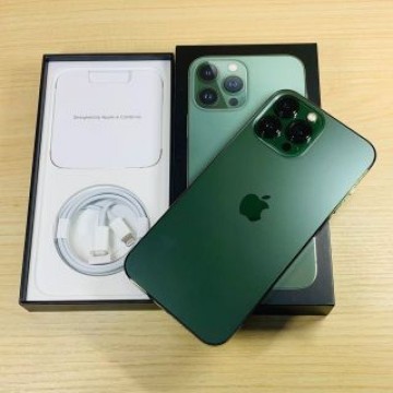 美品 ﾊﾞｯﾃﾘｰ98％ iPhone13 Pro Max 512GB P58