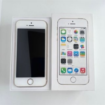 iPhone5s  ゴールド　32GB  docomo