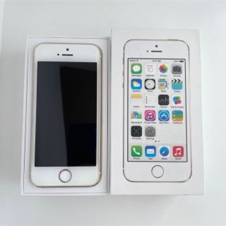 iPhone5s  ゴールド　32GB  docomo