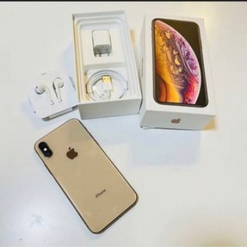 iPhone xs 256GB SIMフリー