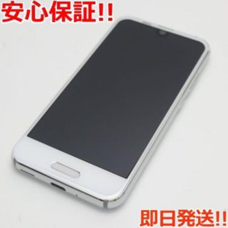 超美品 SHV41 ホワイト 本体 白ロム  SIMロック解除済み