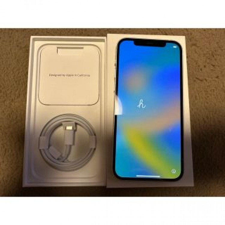 iPhone12 64GB ホワイト