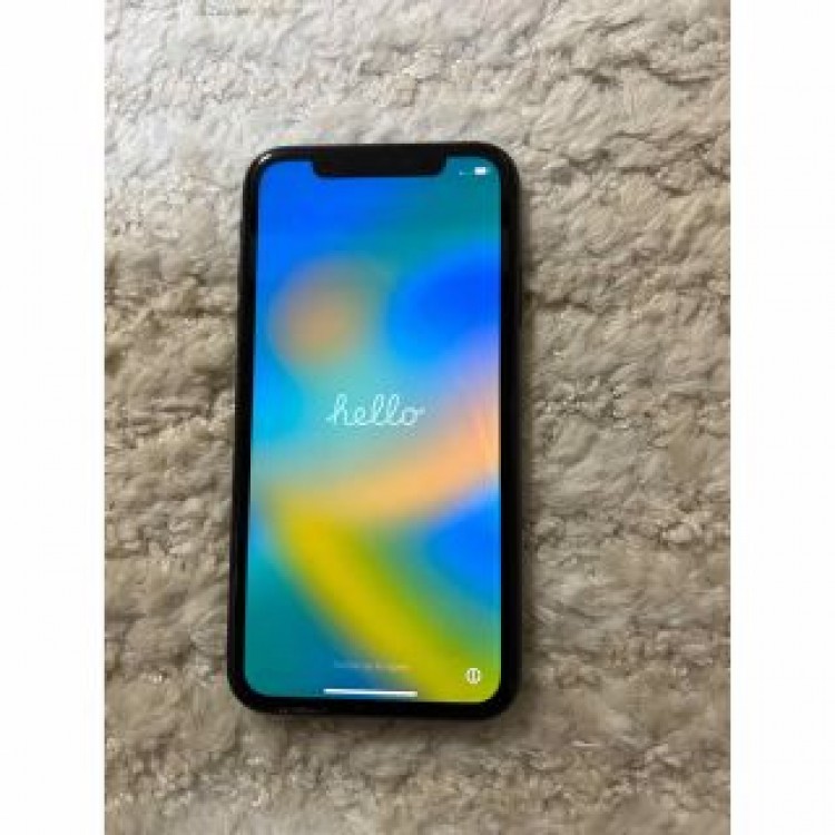 iPhone11 画面割れあり
