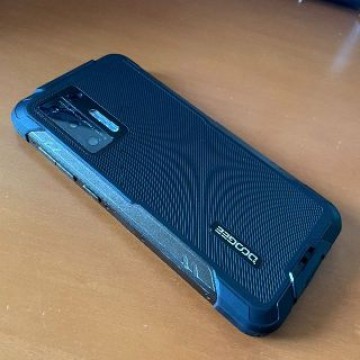 ちぃか(プロフ必読)専用　タフネススマホDOOGEE S97 Pro