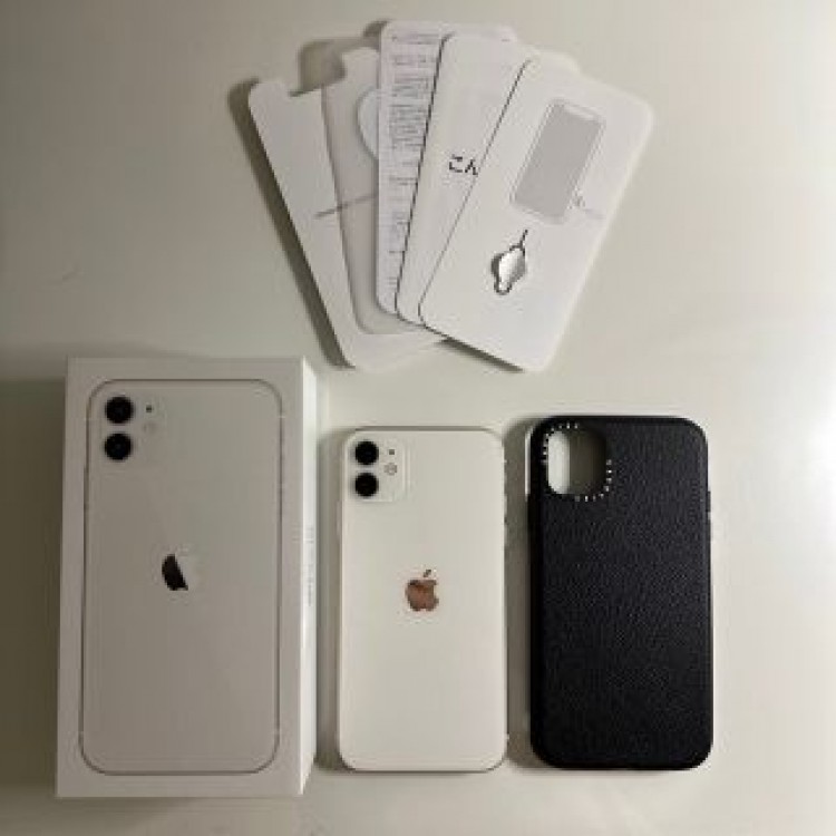 iPhone 11 ホワイト 128 GB SIMフリー
