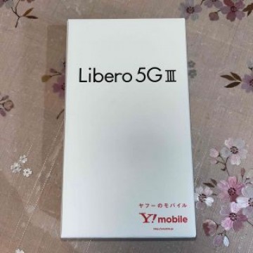 ZTE Libero 5G III A202ZT ホワイト