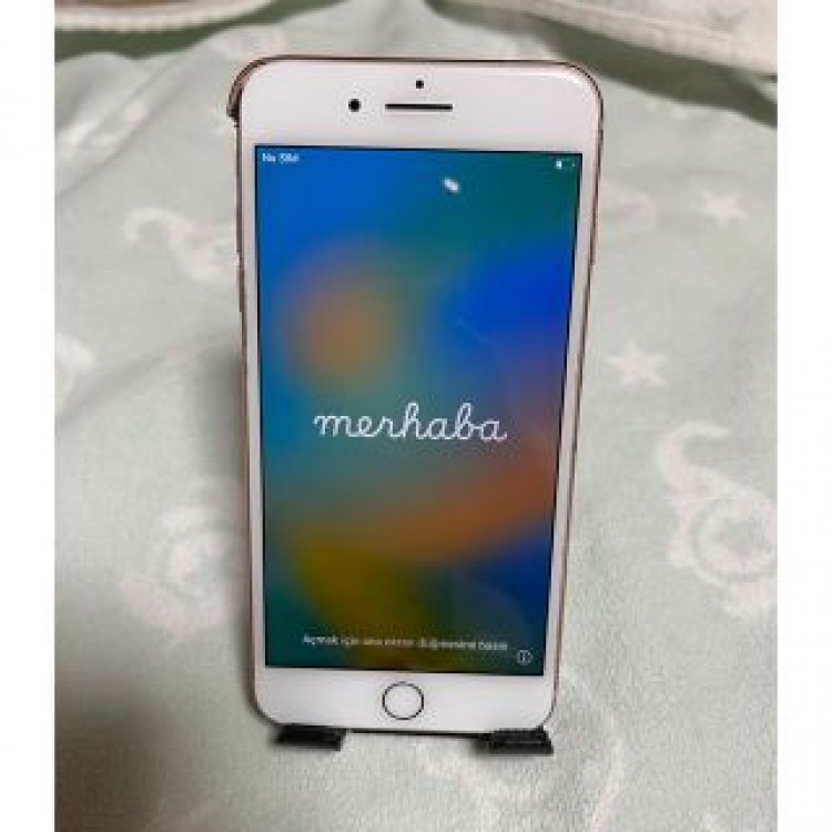 美品❣️ iPhone8 PLUS 256GB SIMフリー　本体のみ