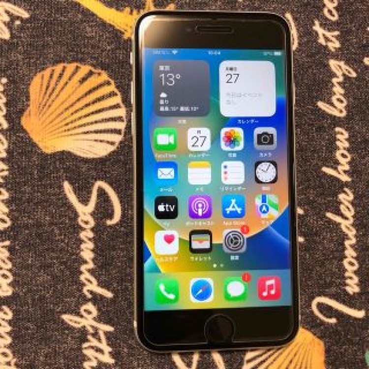 美品　iPhone SE 2世代 64GB デモ機 ホワイト　SoftBank