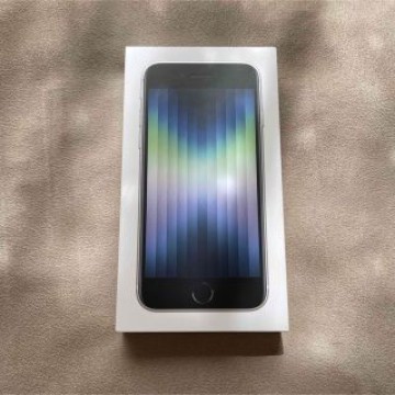 《新品未使用》iPhone SE(第3世代）スターライト　64GB