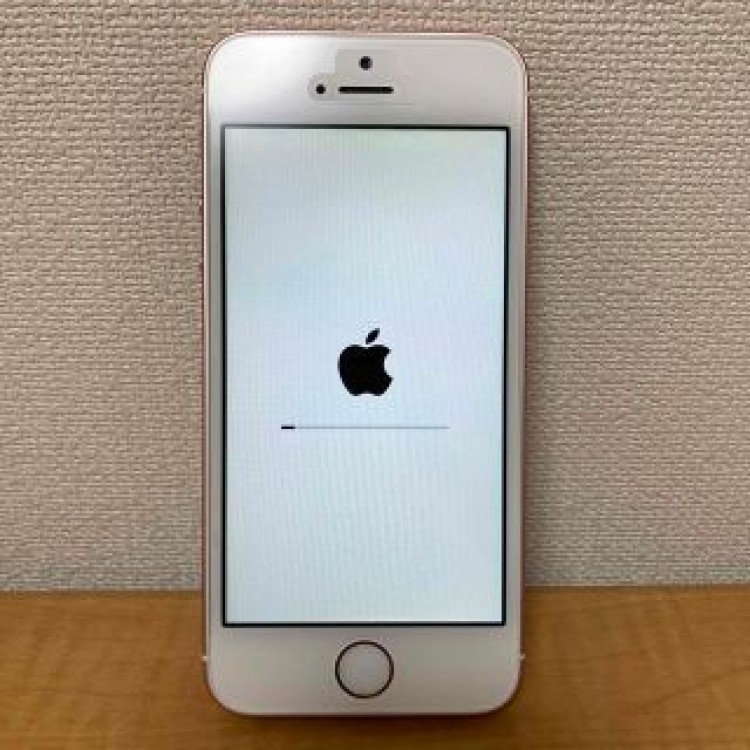 iPhone SE 64GB ローズゴールド