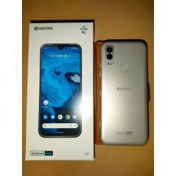 京セラ Android One S9 （ワイモバイル）シルキーホワイト美品