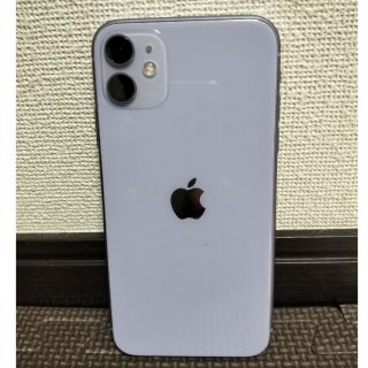 iPhone11　64GB