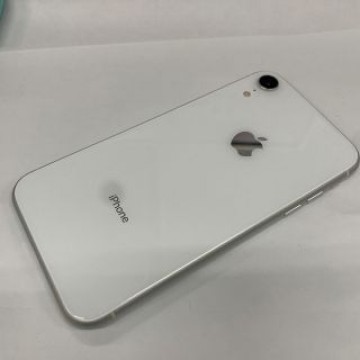 ③ iPhone XR White 64 GB SIMフリー